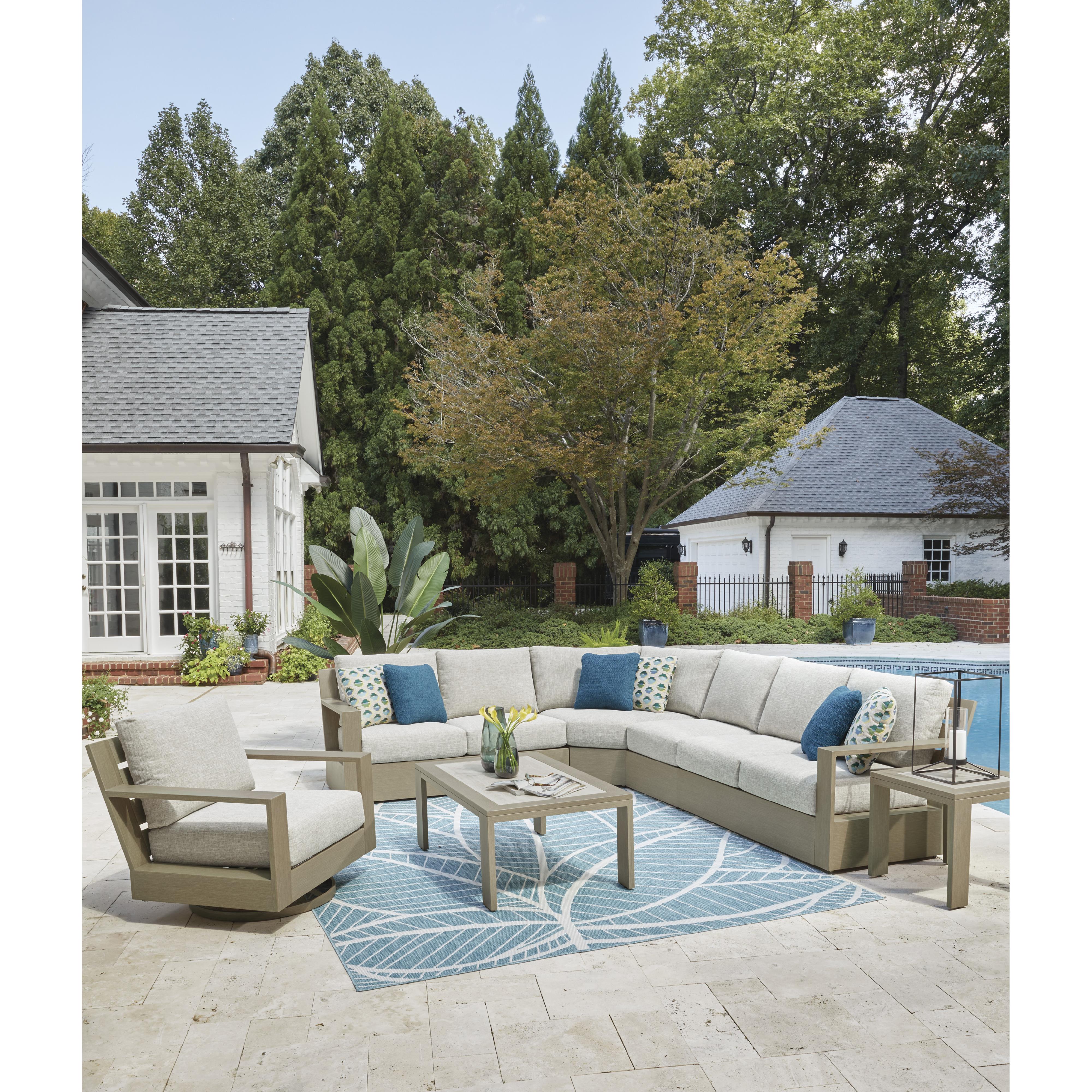 Signature Design by Ashley Outdoor Seating Sectionals P704-846/P704-854/P704-877 IMAGE 4