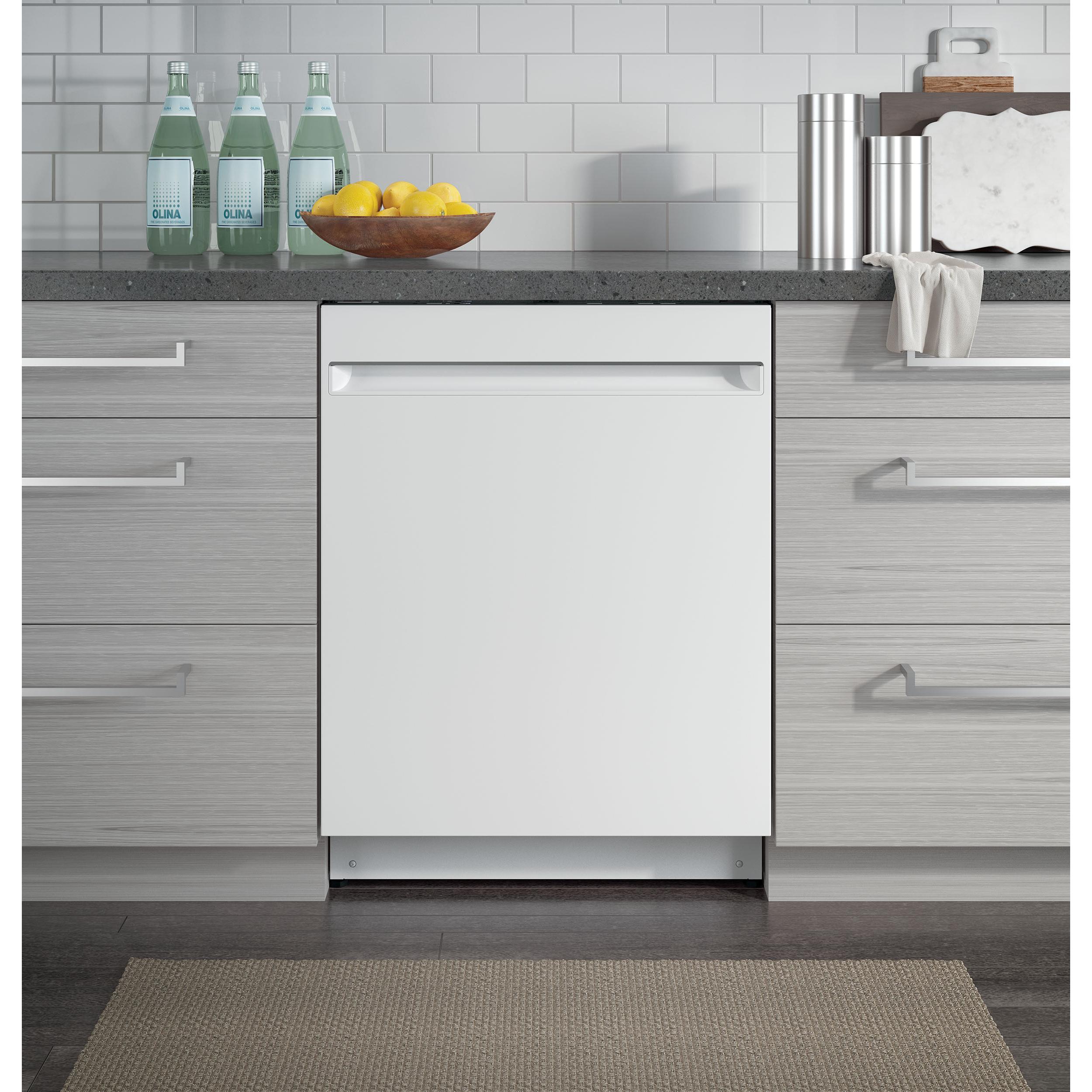 GE 24-inch Built-in Dishwasher with Sanitize Option GDT225SGLWW IMAGE 6