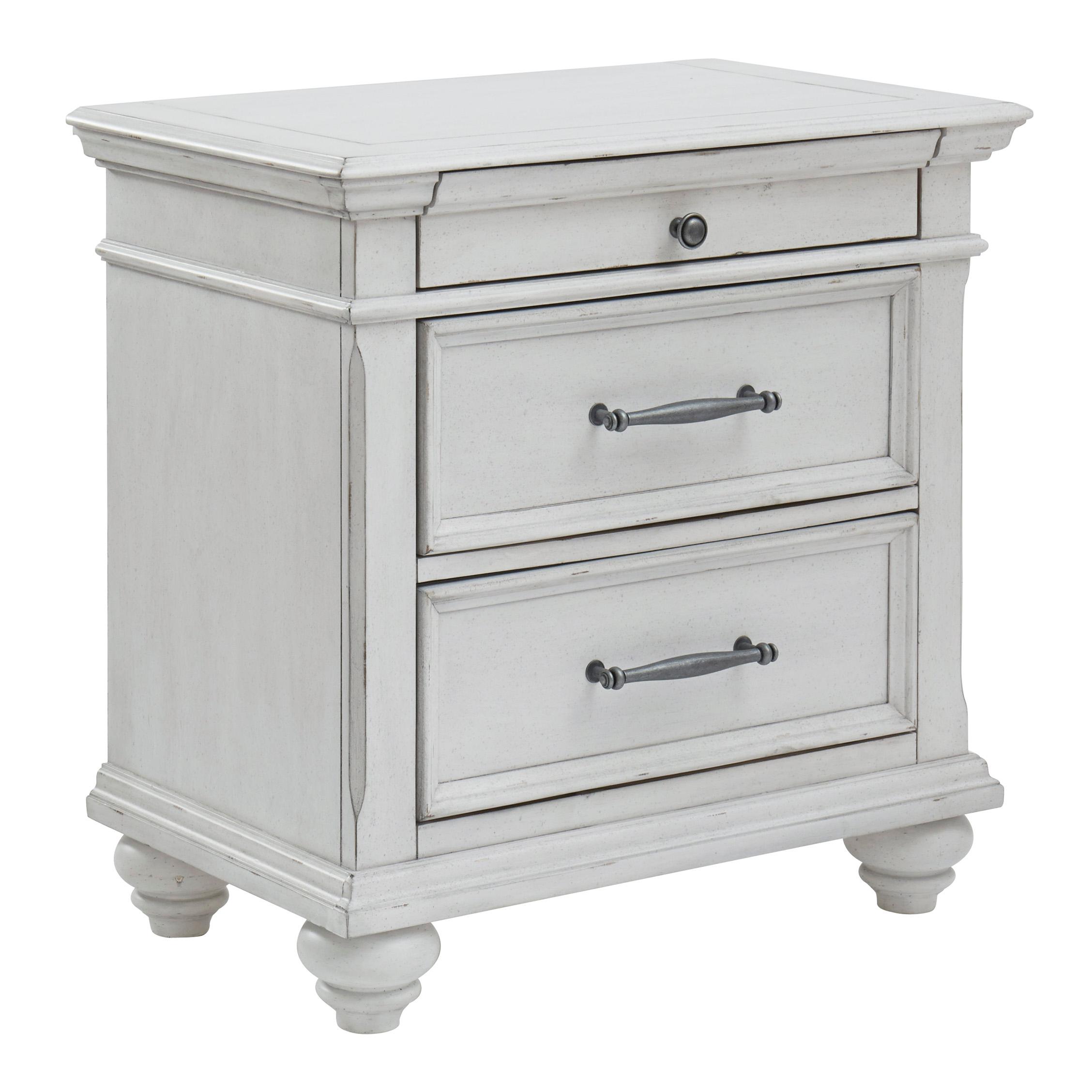 Benchcraft Kanwyn 3-Drawer Nightstand B777-93 IMAGE 2