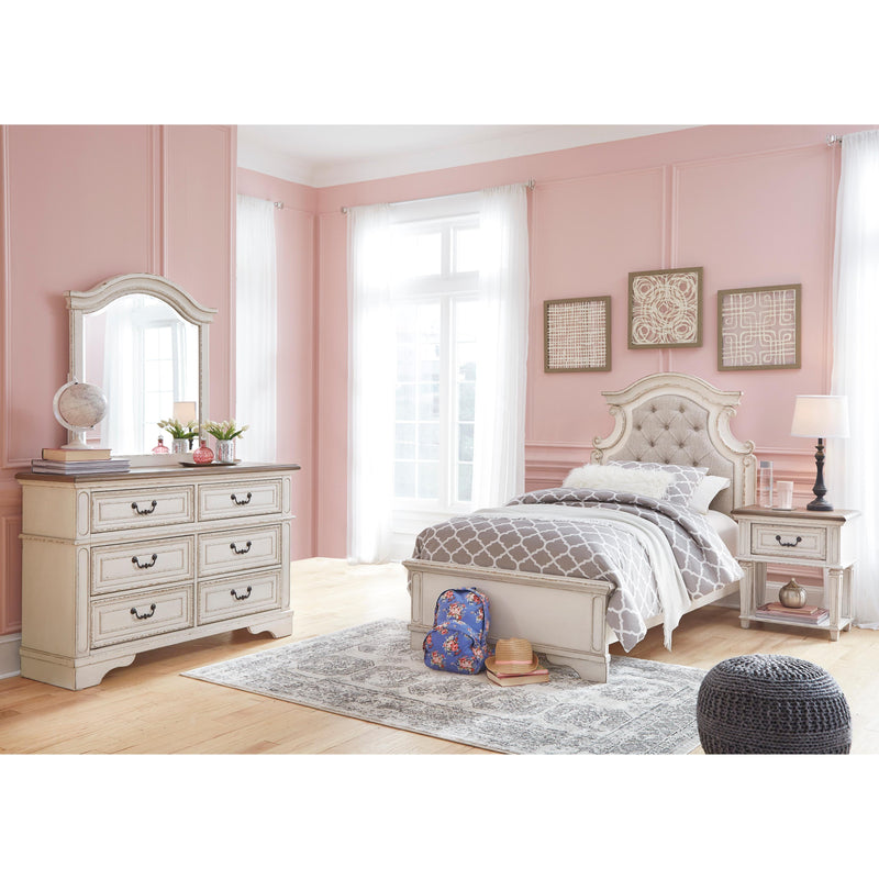 Signature Design by Ashley Realyn 6-Drawer Kids Dresser B743-21/B743-26 IMAGE 10