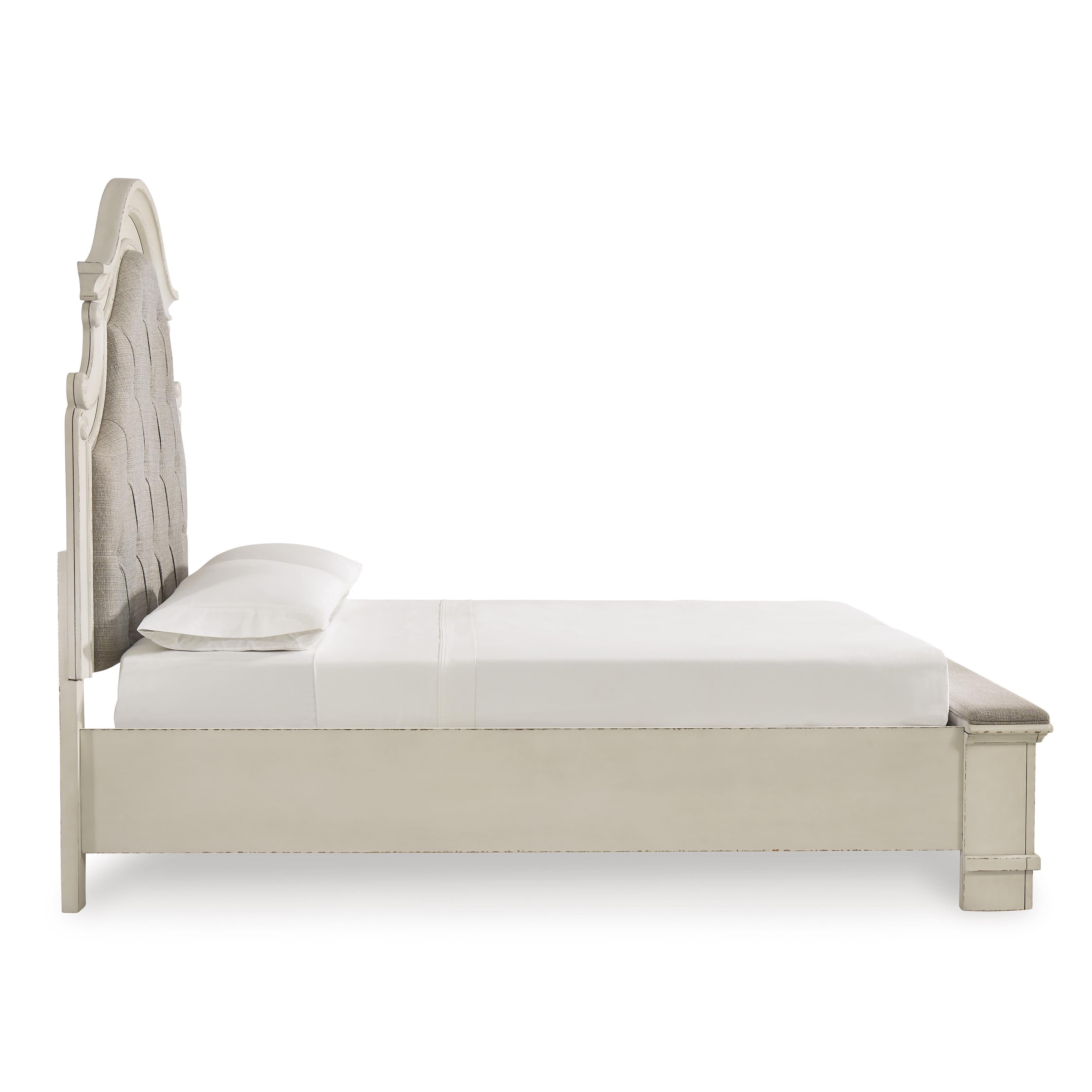 Signature Design by Ashley Realyn Queen Upholstered Bed B743-57/B743-54S/B743-196 IMAGE 3